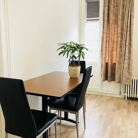 Apartment Happy